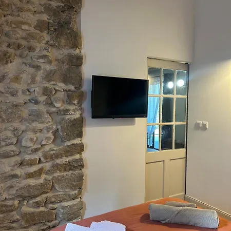 Maison Provencale Proche Du Codolet