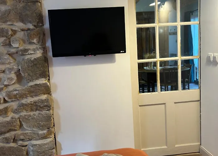 Maison Provencale Proche Du *
